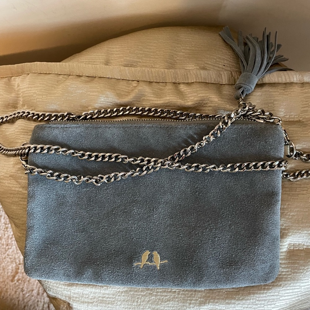 Gray Suede Chain Shoulder Bag
Chloe Isabel blue Crossbody purse
